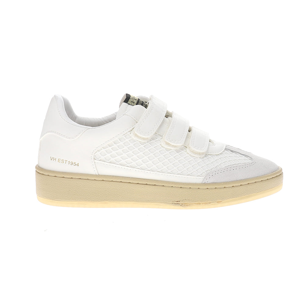 Ease Slip On Sneakers
