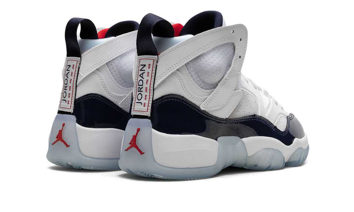 JUMPMAN TWO TREY "White / Navy / University Red" DO1925 102